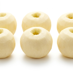 Pomme chasse épluchée vidée